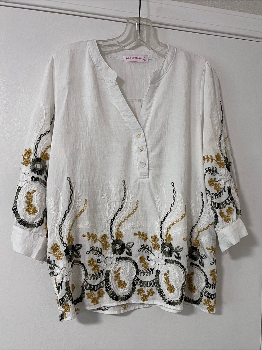 Ana & Rose White Blouse Gold Green Paisley Floral Embroidery Top Size L